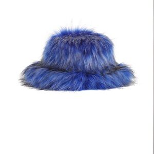 Fur hat
